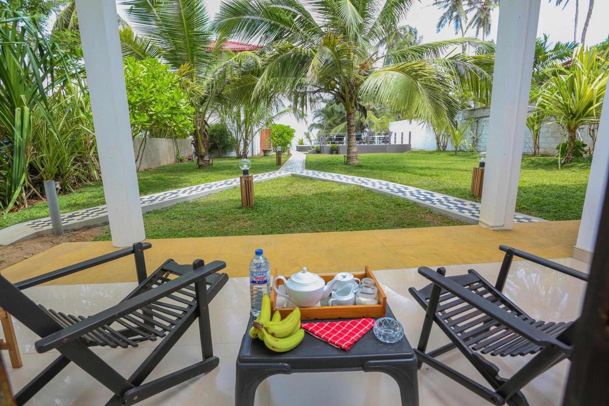 Blue Ocean Resort Netolpitiya ภายนอก รูปภาพ
